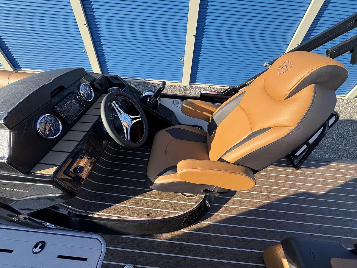 2026 Premier 230 SunSation RS (Rear Social)