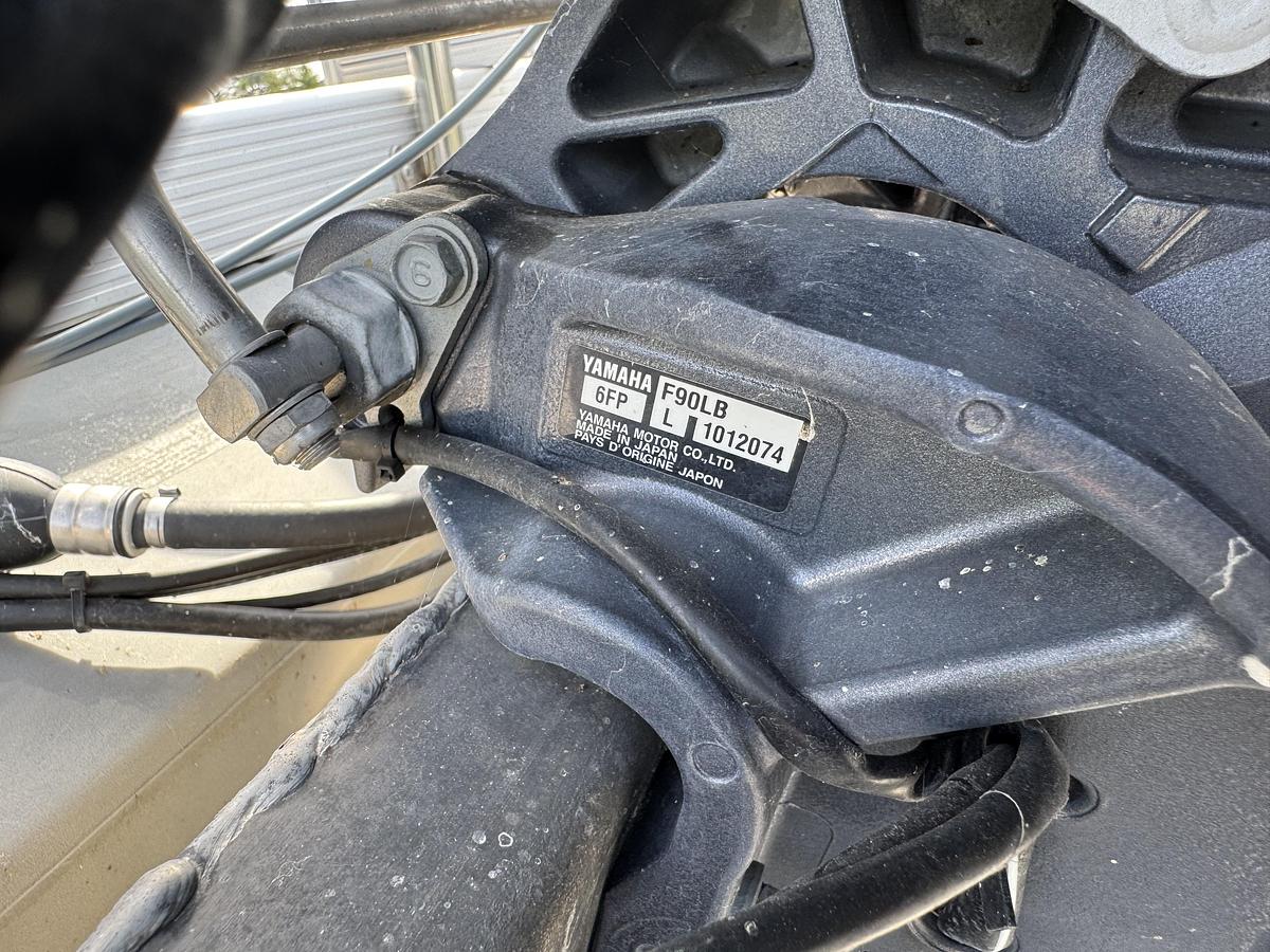 2019 Bennington 22 SL