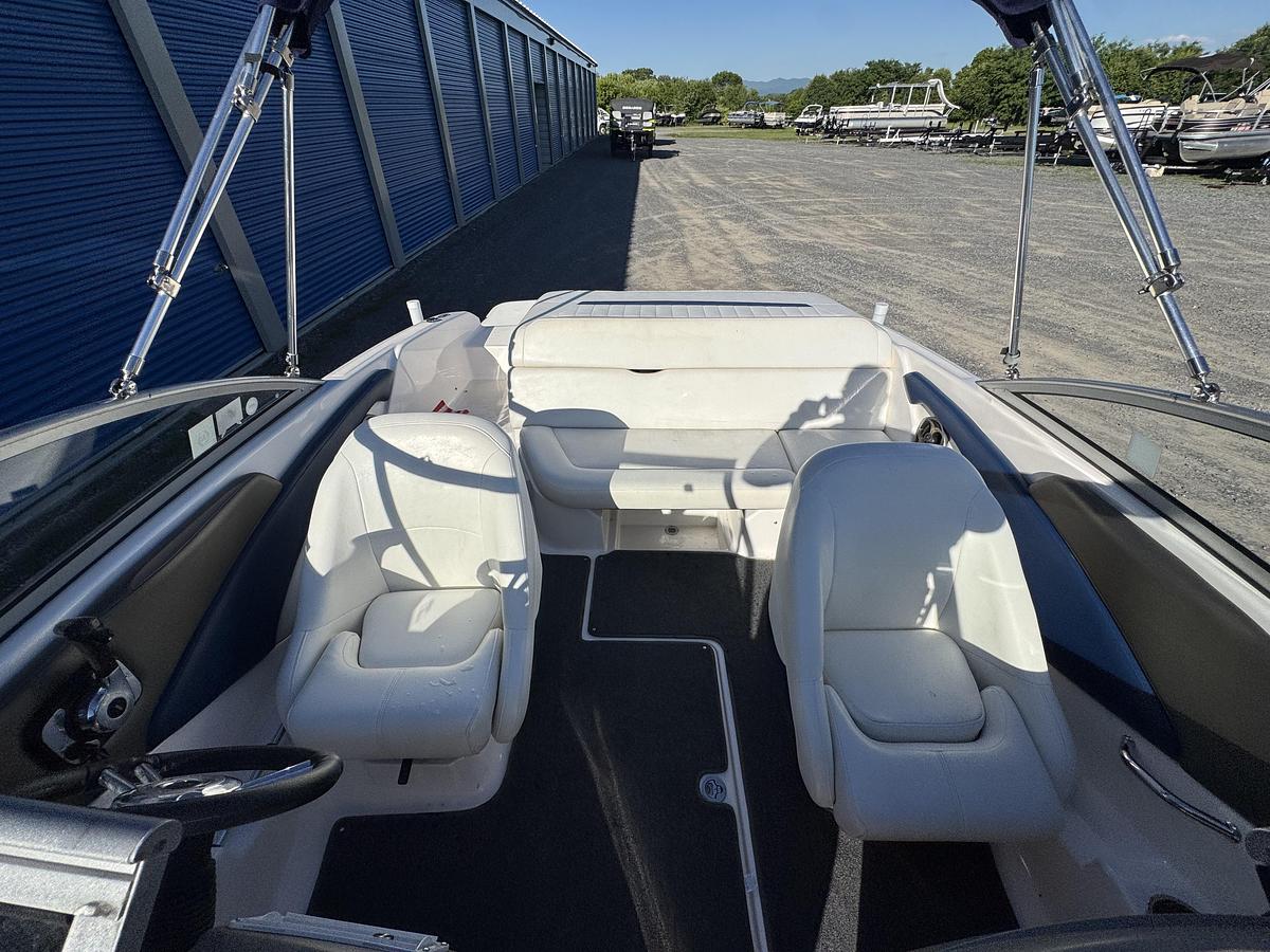 Used 2011 Regal 1900 LE