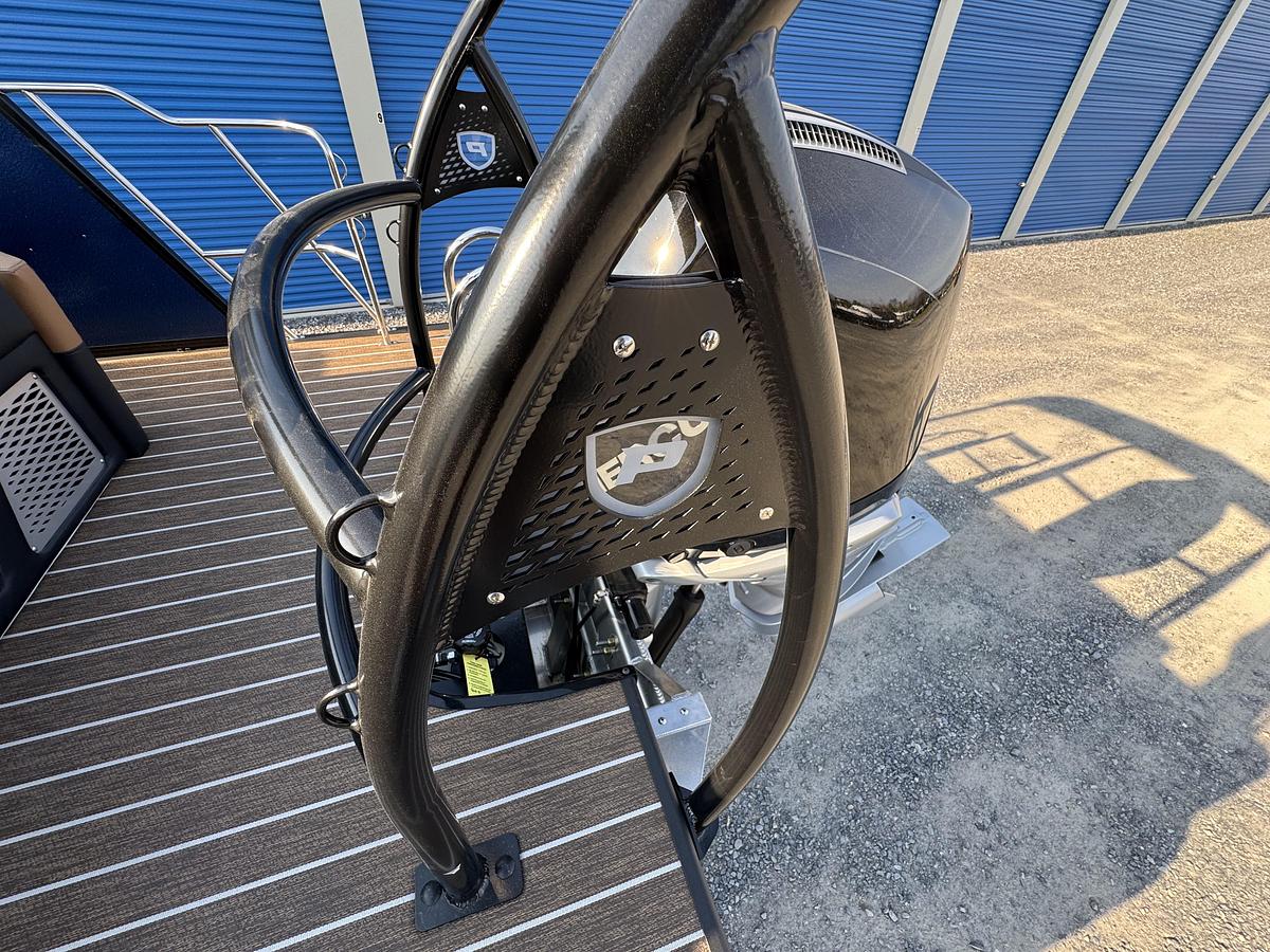 2026 Premier 250 Intrigue RL