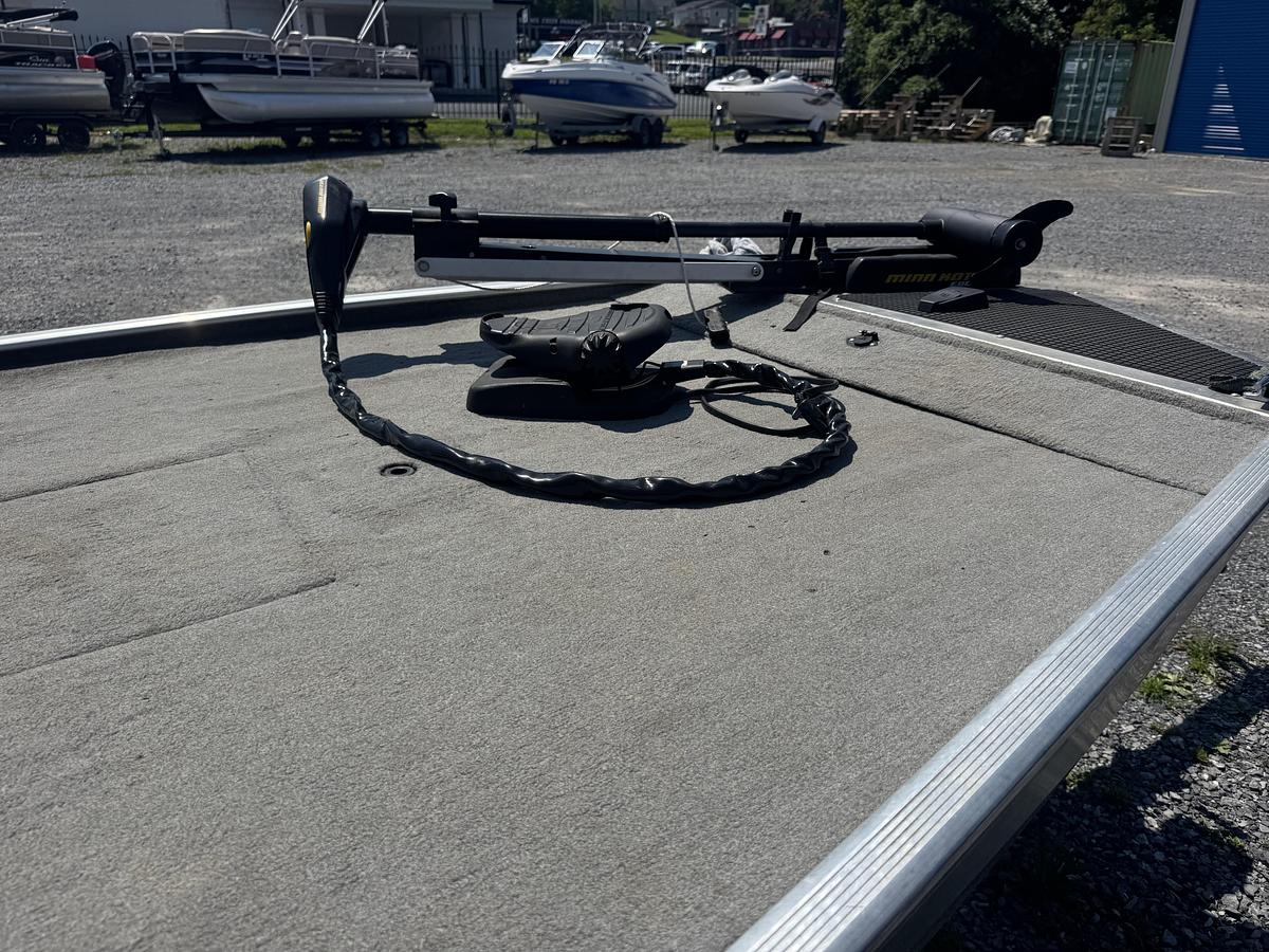 Used 2013 Bass Tracker Pro 165