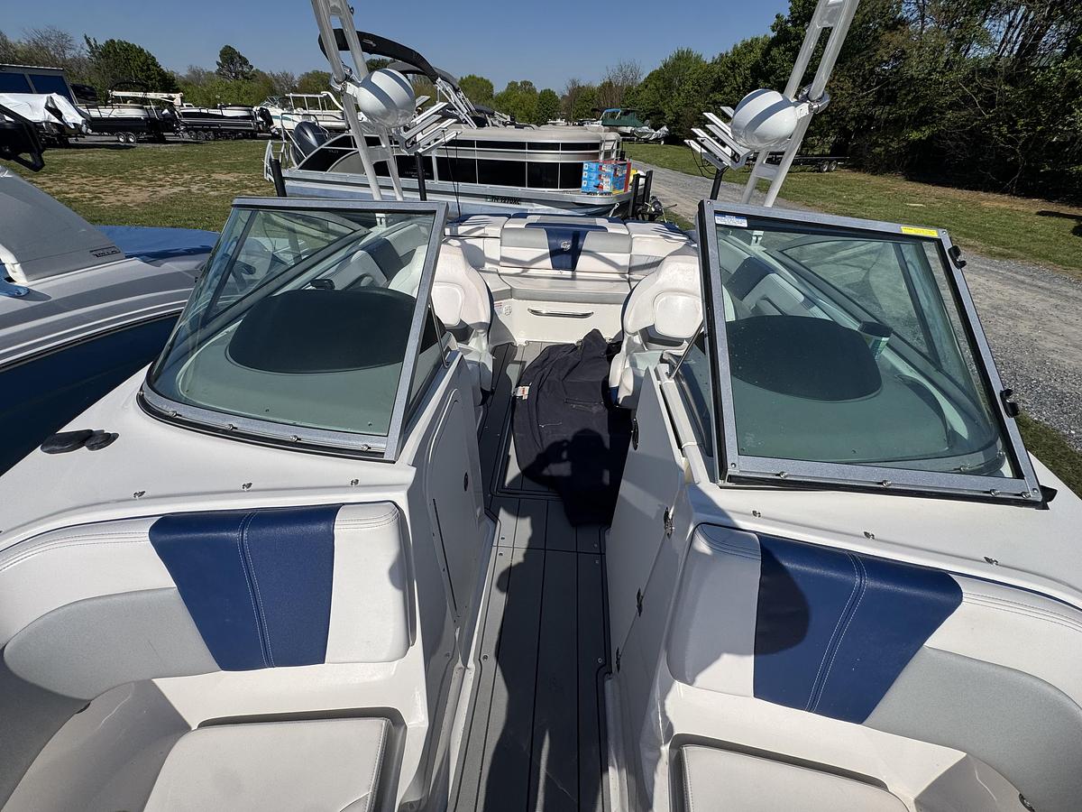 Used 2021 Chaparral 23 Surf