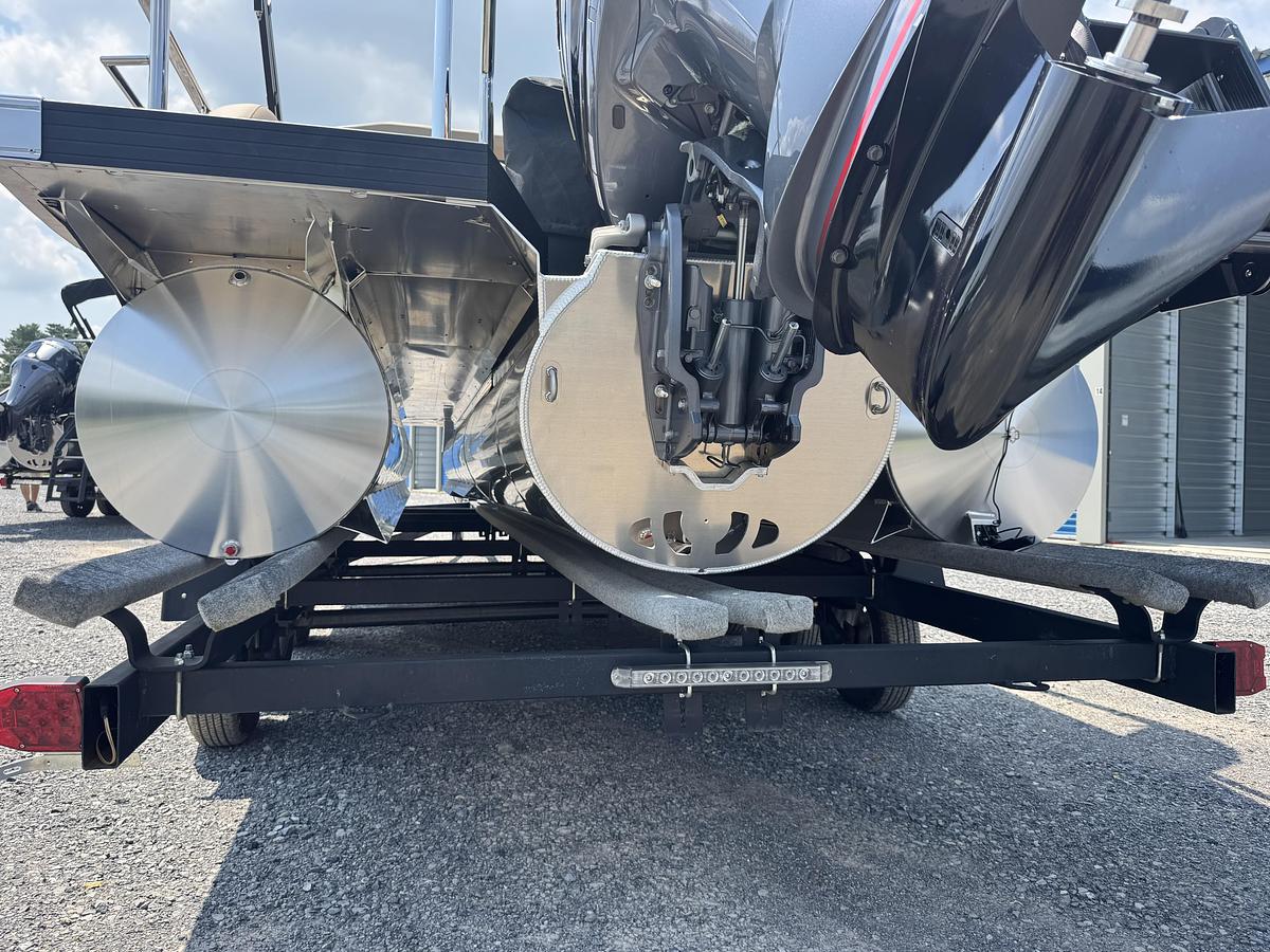 2027 Evotti 523CS 25.5 ft.