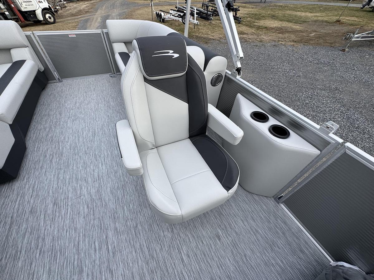 2026 Bennington 22 SSR