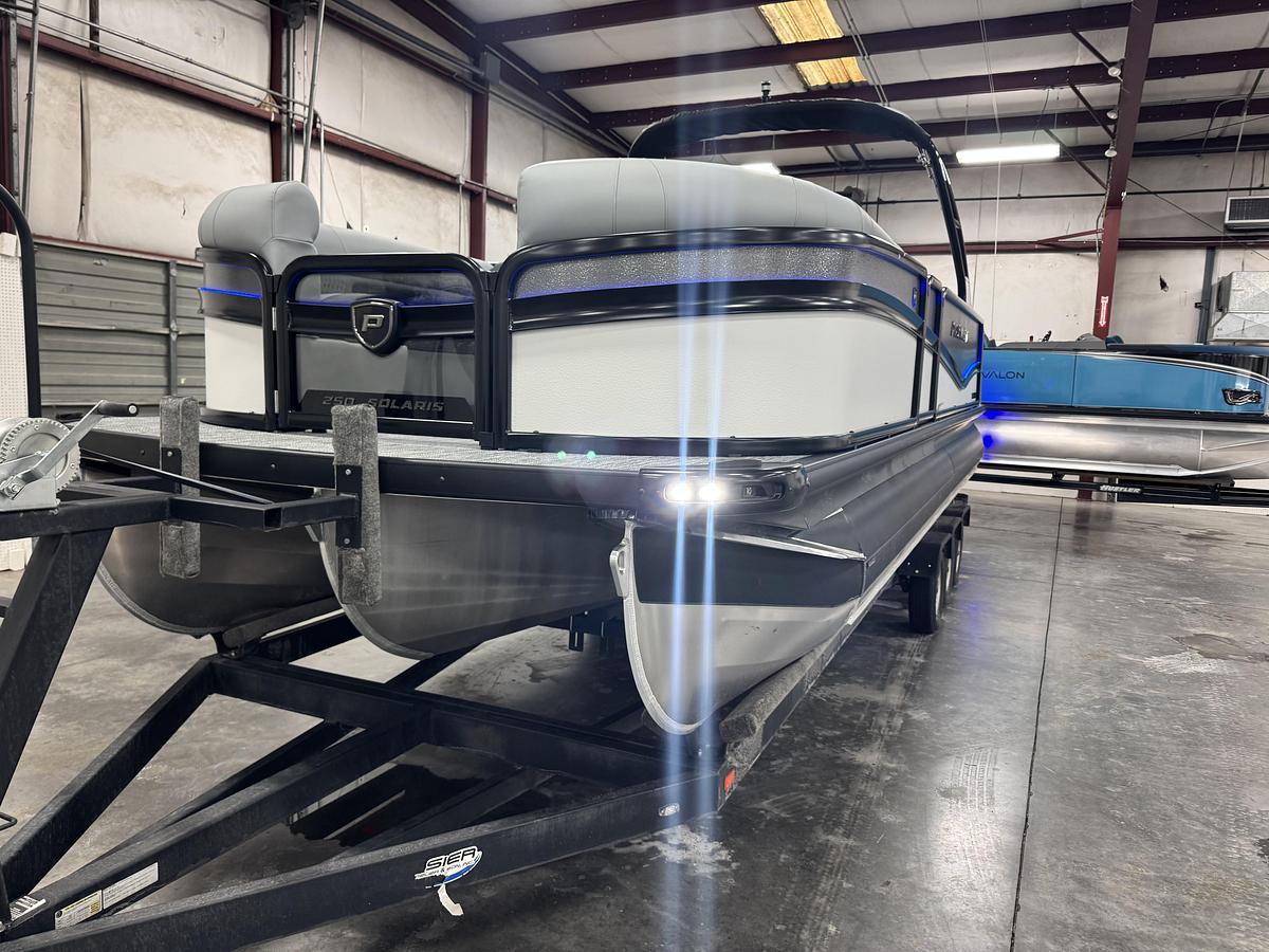 2026 Premier 250 Solaris RL