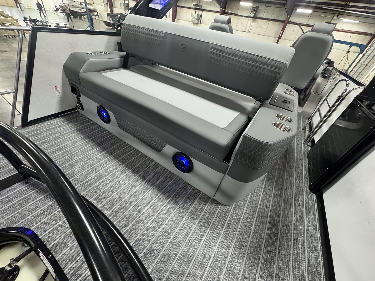 2026 Premier 250 Solaris RL