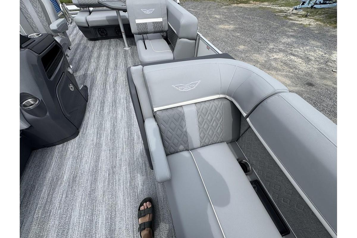 2025 Bennington M Series 22 ML