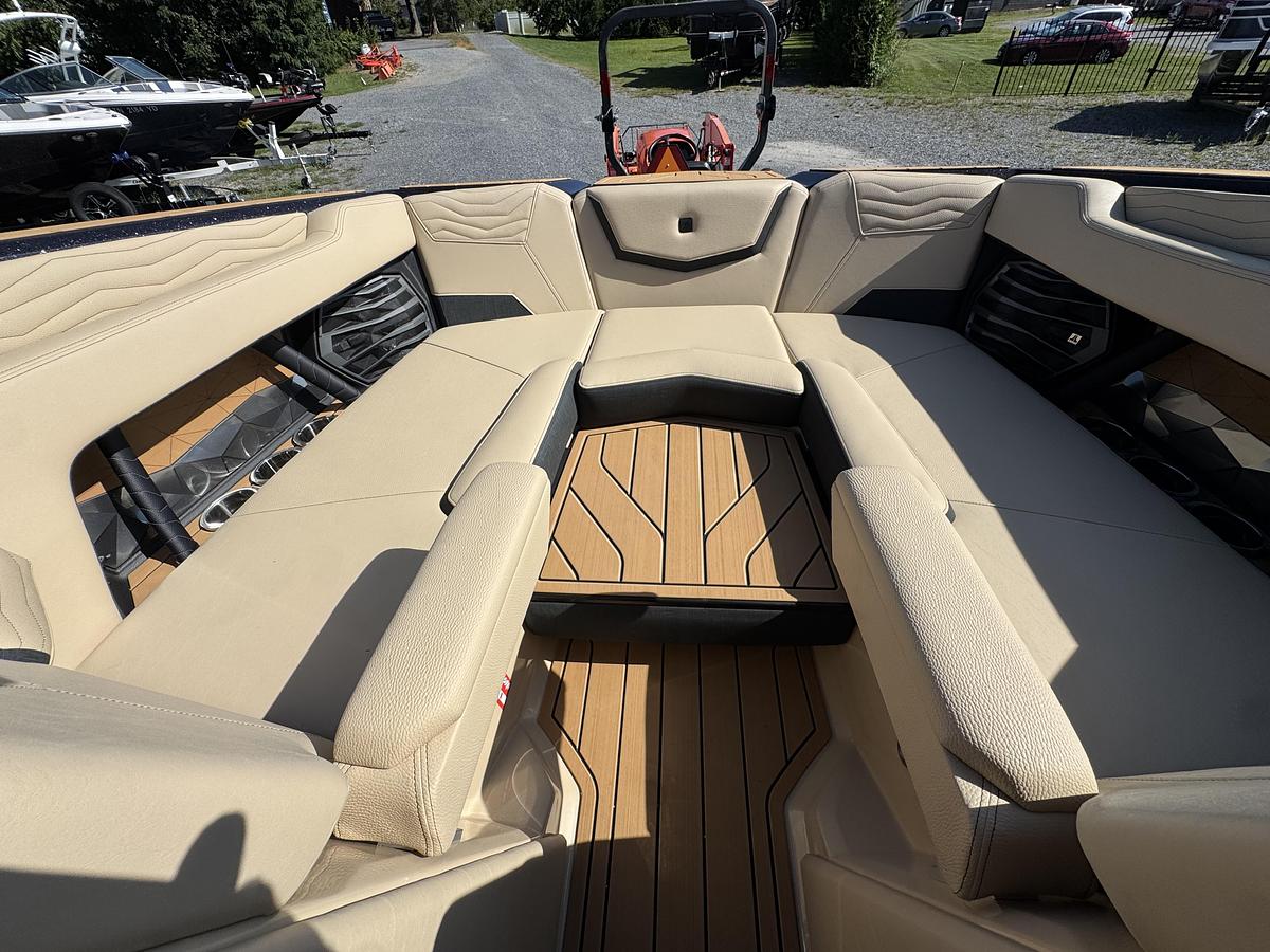 2026 Nautique Super Air Nautique G23