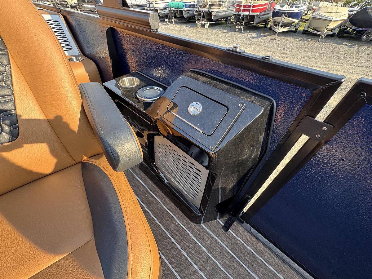 2026 Premier 250 Intrigue RL