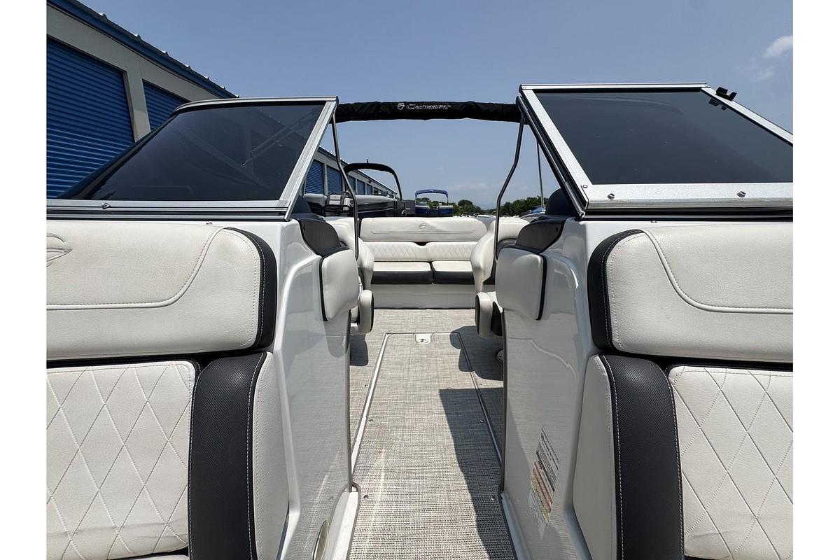 Used 2020 Crownline 225 SS