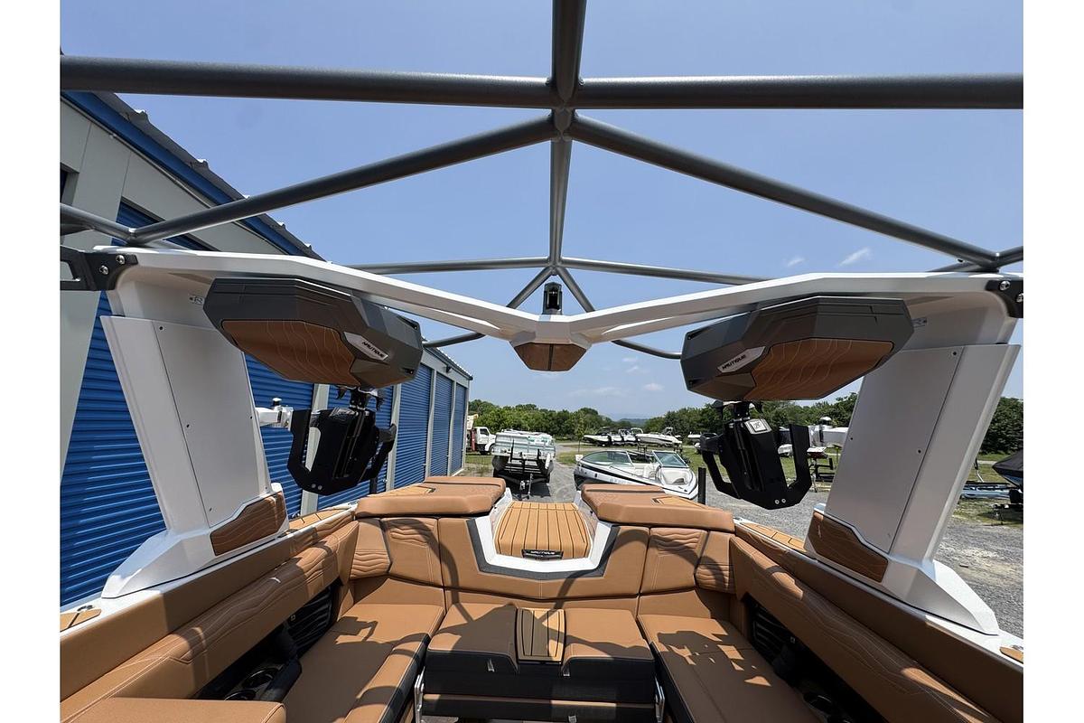 Used 2025 Nautique Super Air G G23