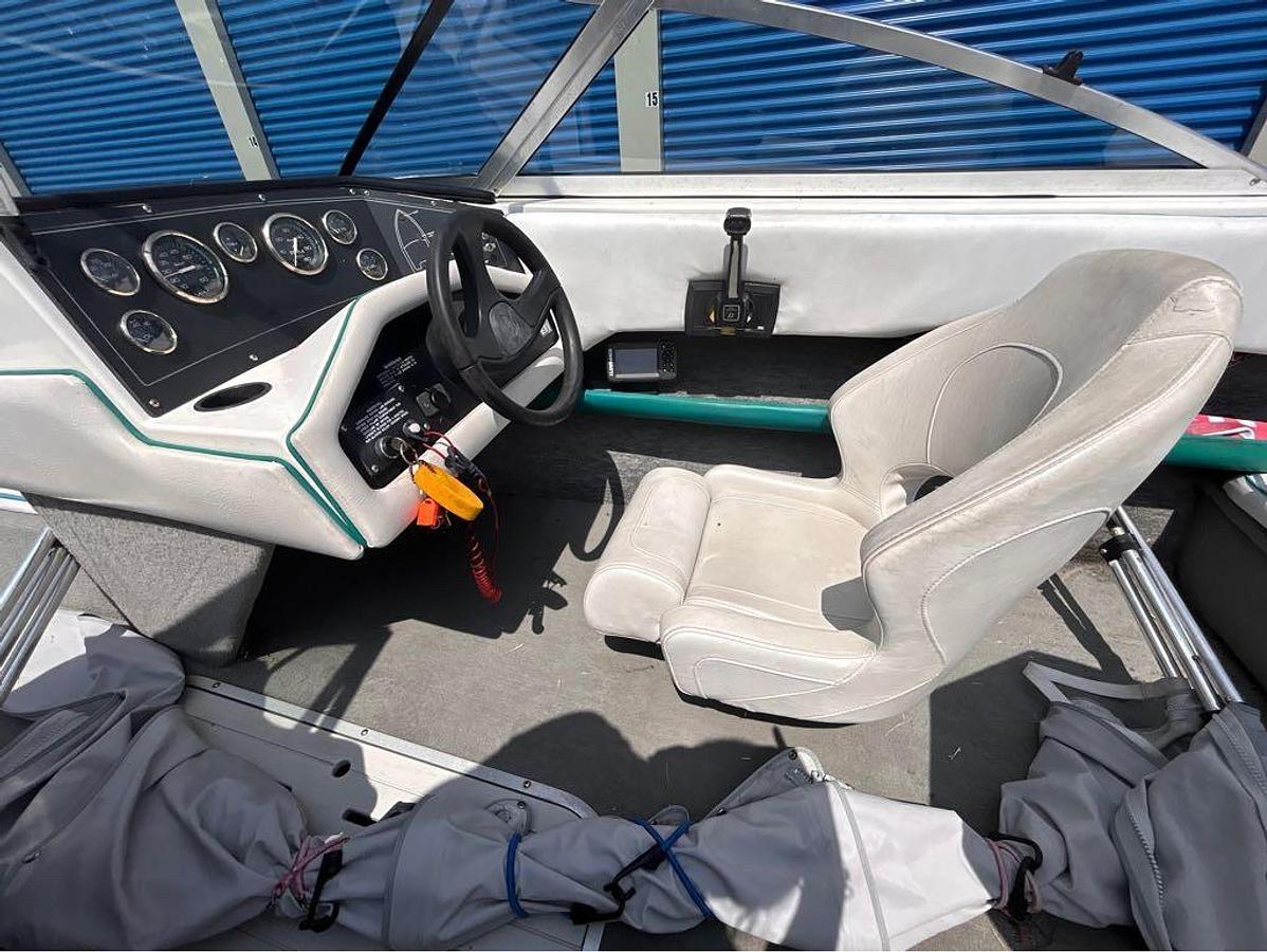 Used 1993 Seaswirl 190 SC