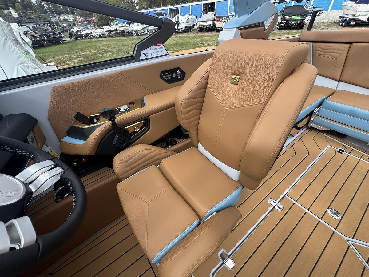 2027 Nautique Super Air Nautique G23
