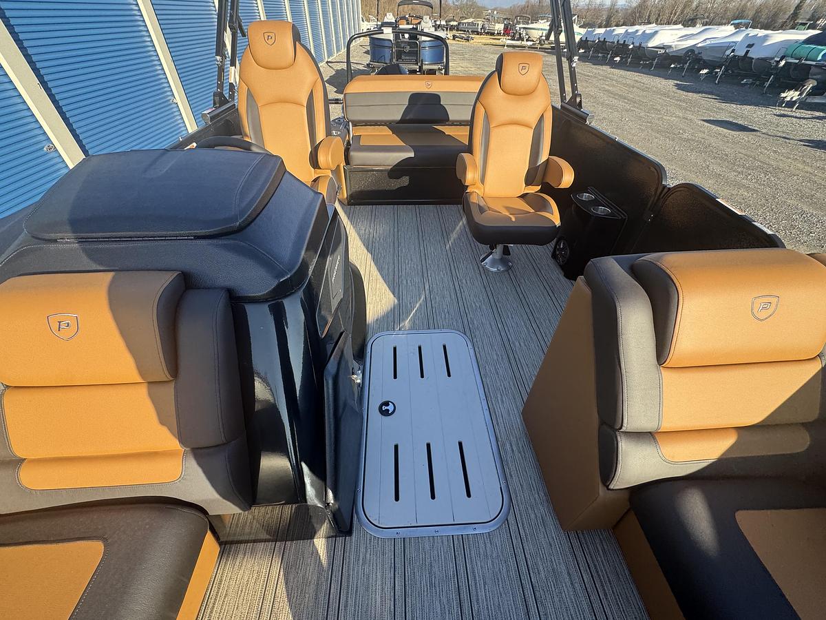 2026 Premier 230 SunSation RL