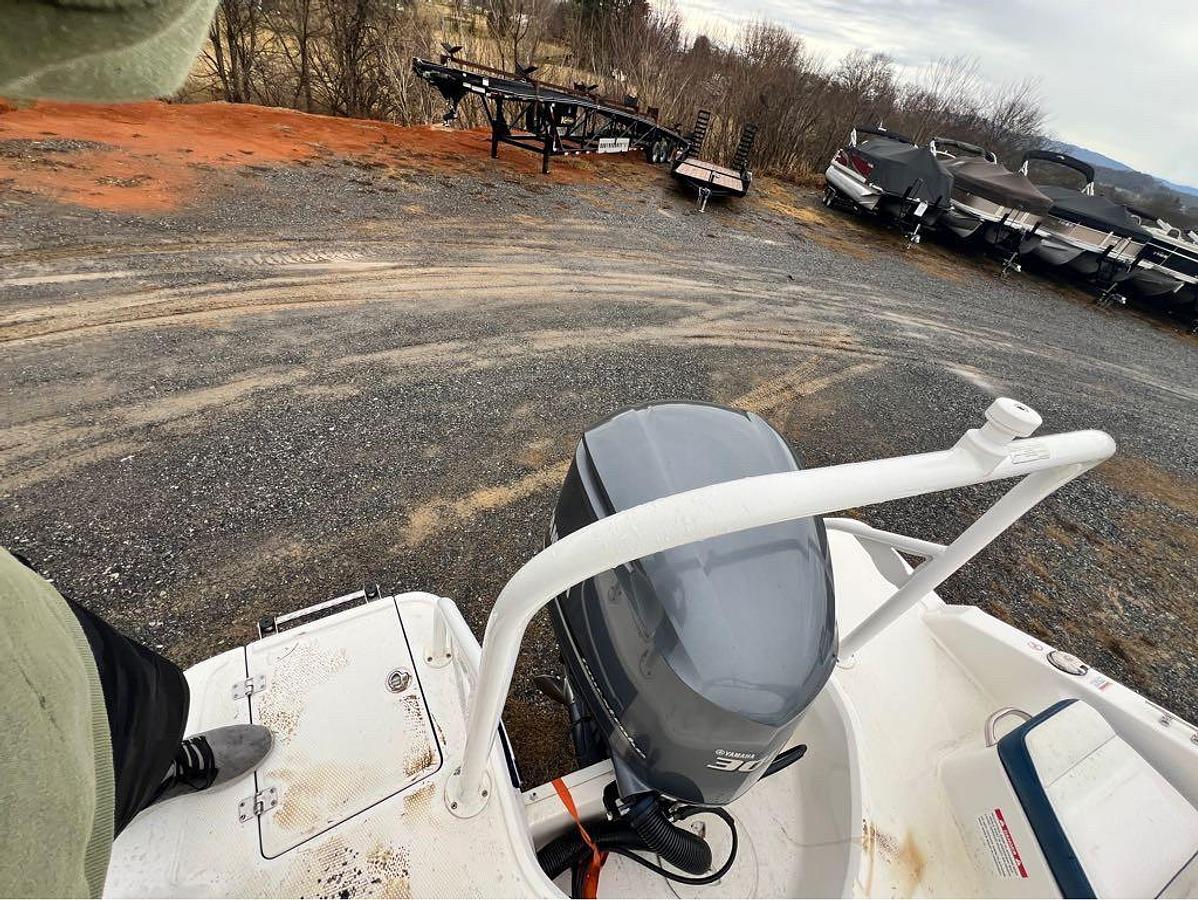 Used 2019 Chaparral 250 SunCoast