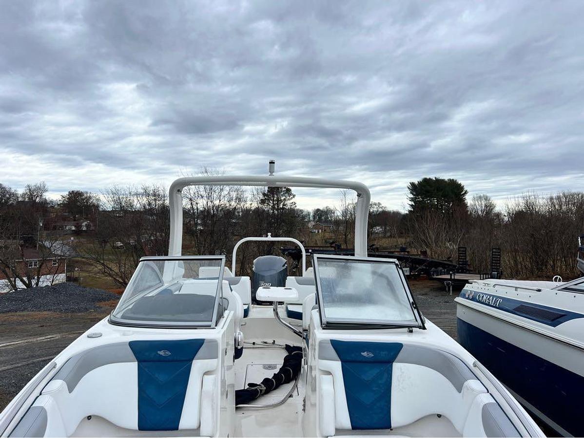 Used 2019 Chaparral 250 SunCoast