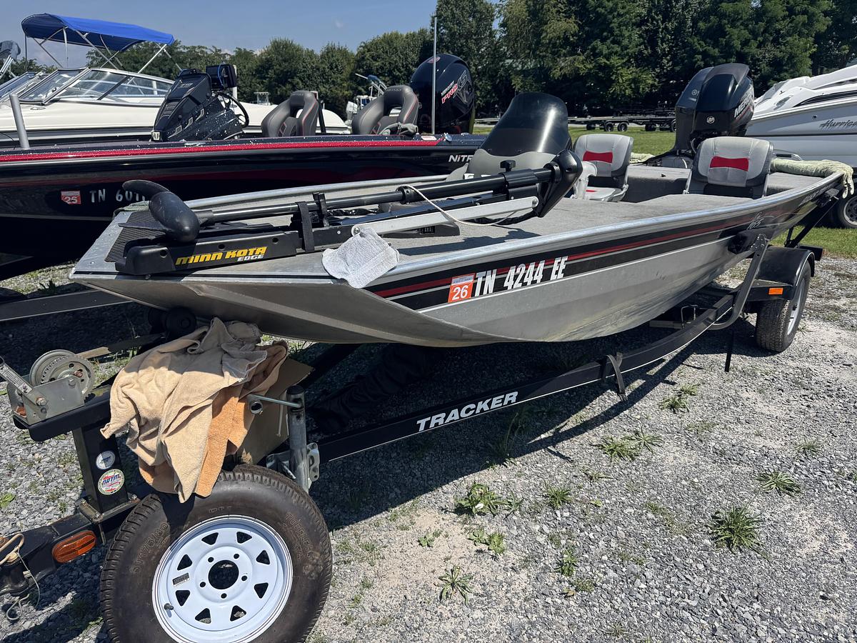 Used 2013 Bass Tracker Pro 165
