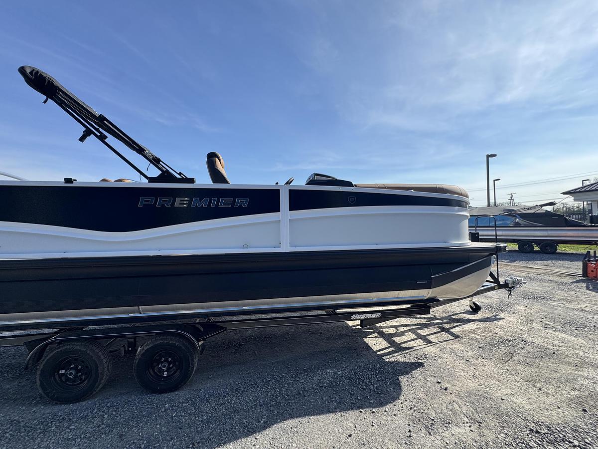 2026 Premier 230 Solaris RL