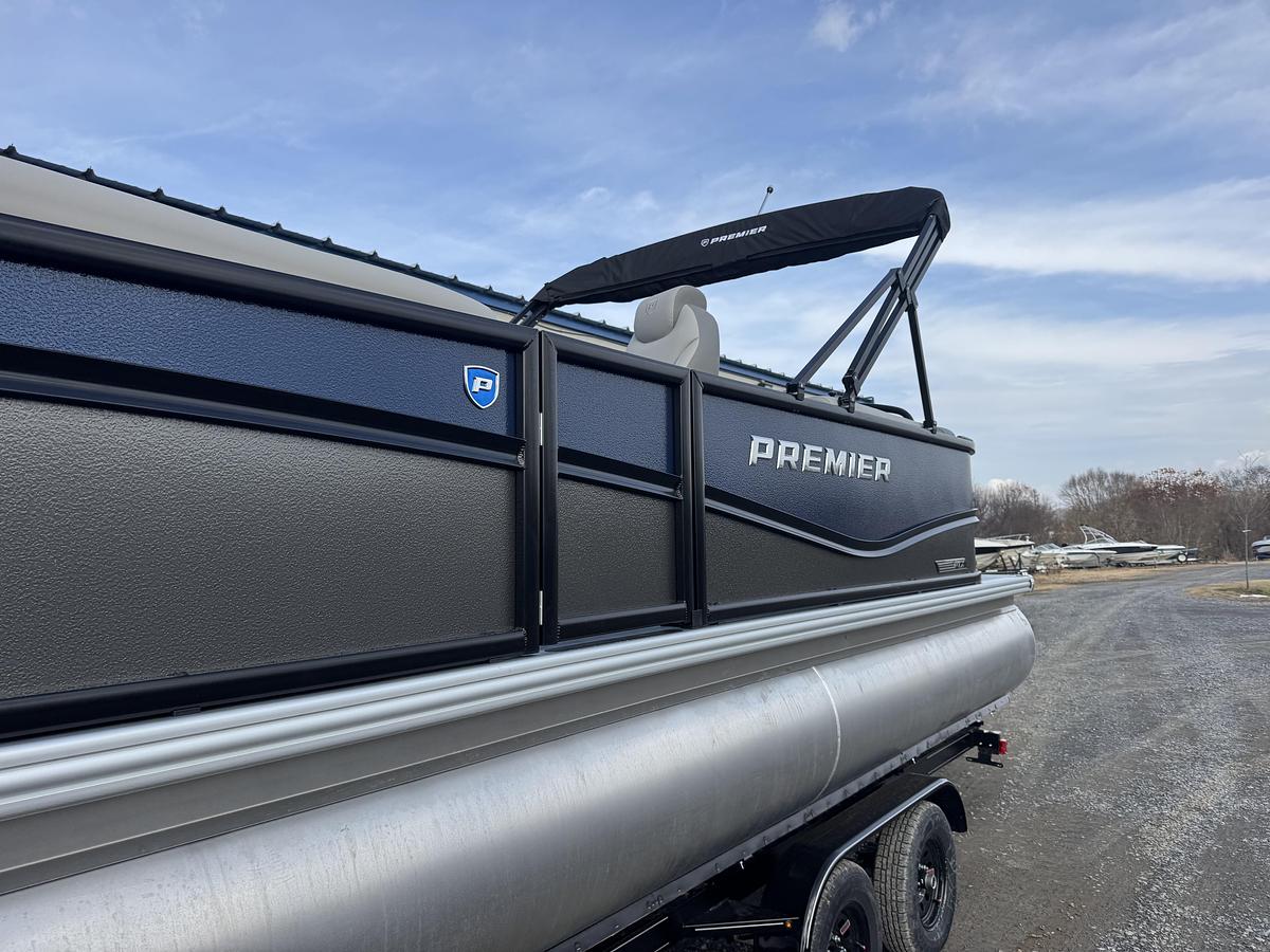 Used 2026 Premier 220 SunScape RE