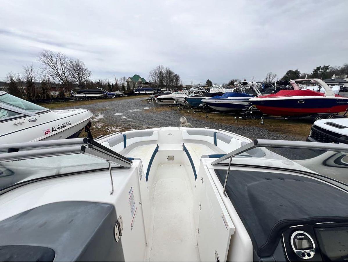 Used 2019 Chaparral 250 SunCoast