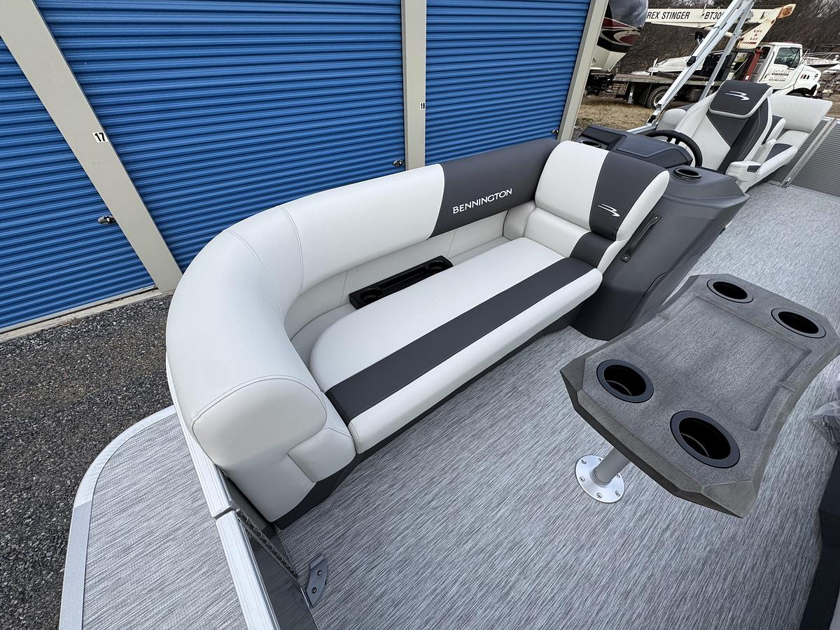 2026 Bennington 22 SSR