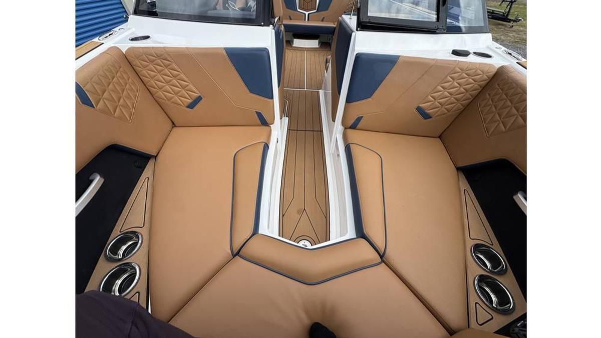 Used 2023 Nautique GS22