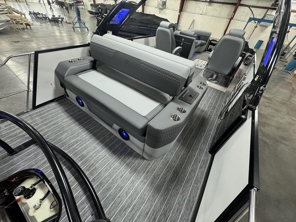 2026 Premier 250 Solaris RL