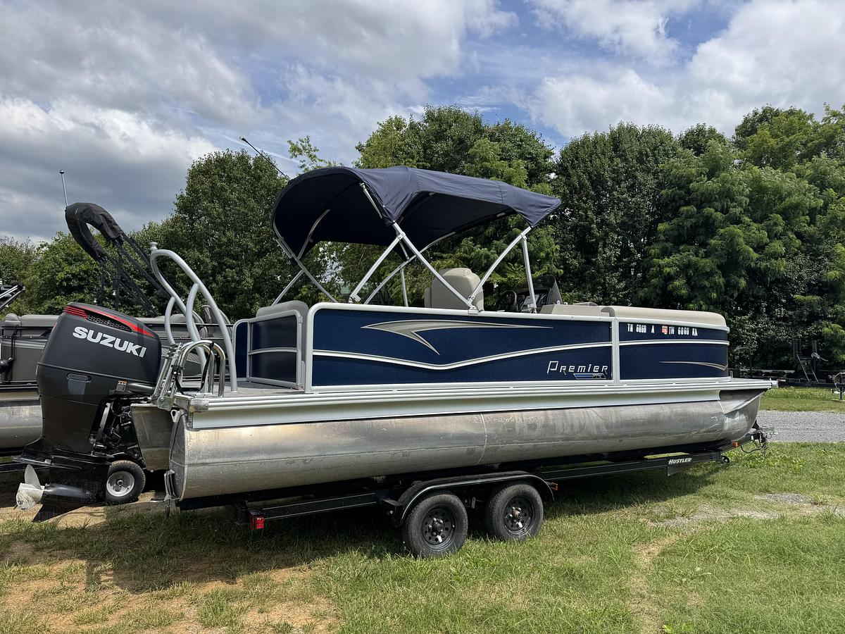 Used 2022 Premier Sunspree RE 230 CL