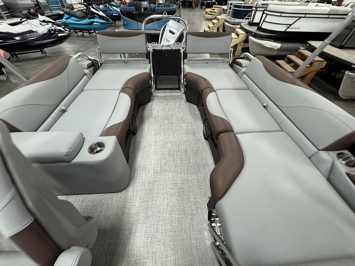 2026 Avalon 23 LSZ QLS