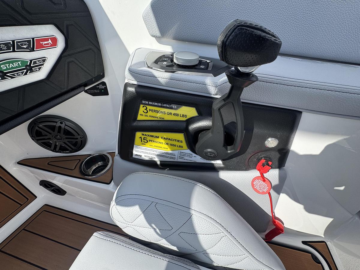 Used 2025 Nautique Super Air GS22