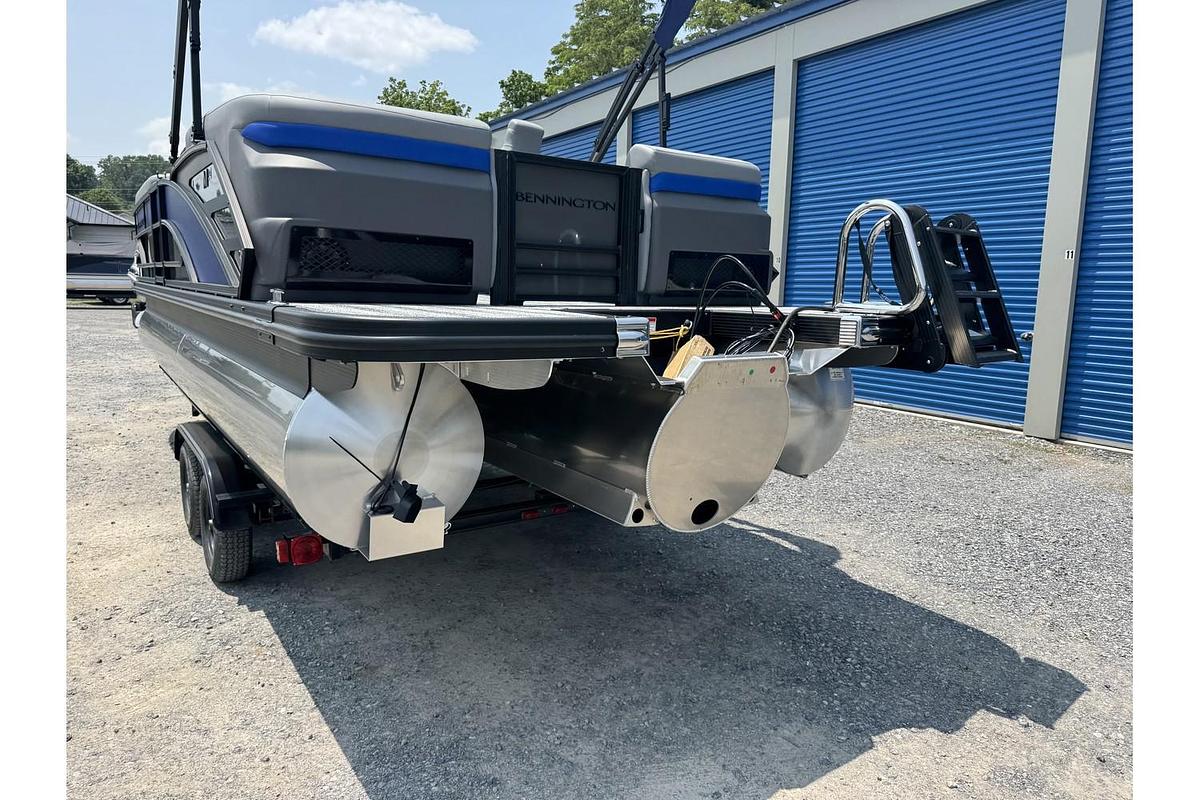 2025 Bennington 24 MFB