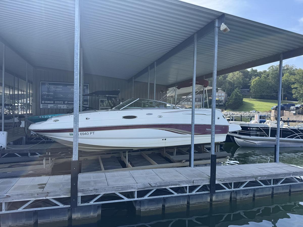 Used 2004 Chaparral 236 Sunesta