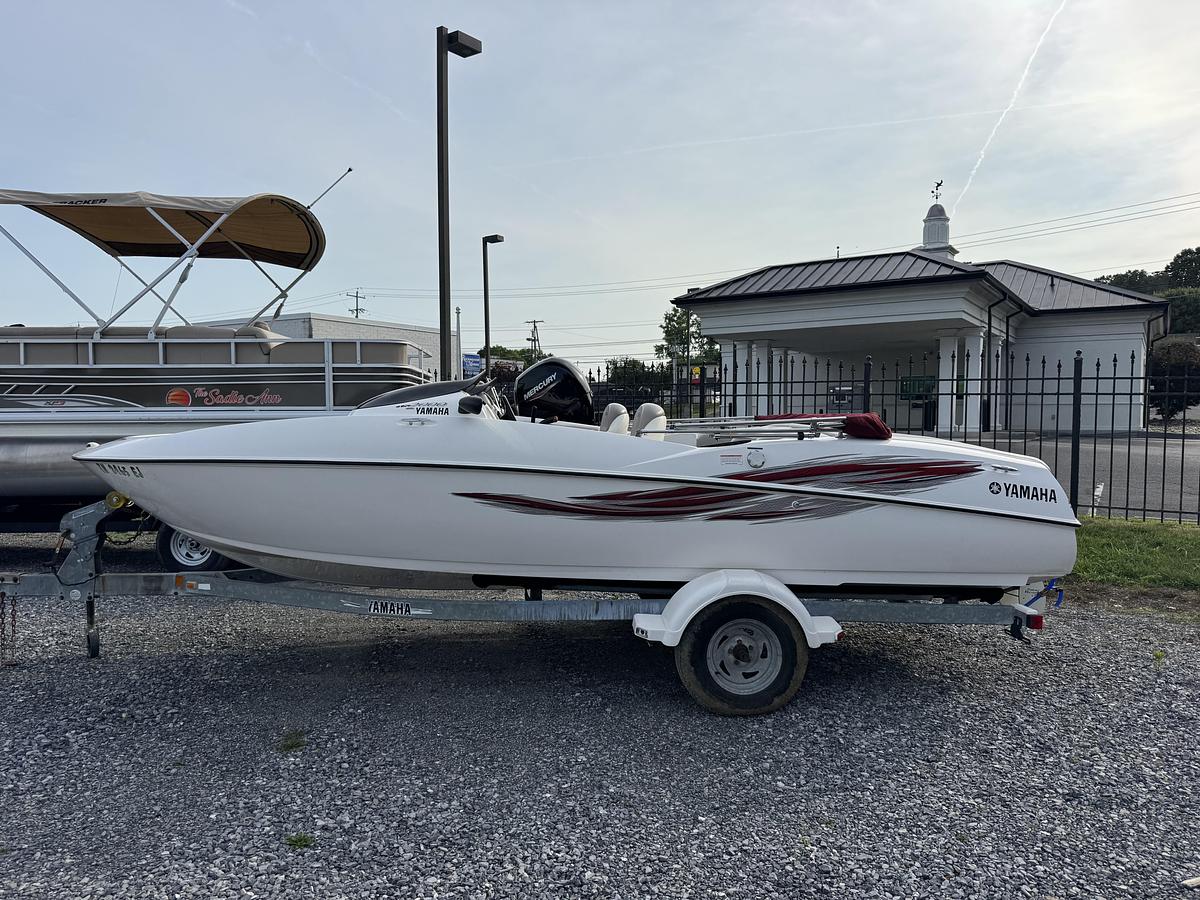 Used 2001 Yamaha LS2000