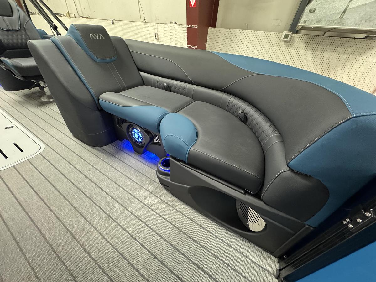 2026 Avalon 25 LSZ QLS