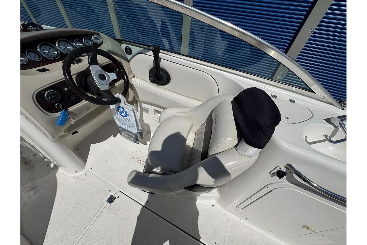 Used 2001 Chaparral Sunesta 263