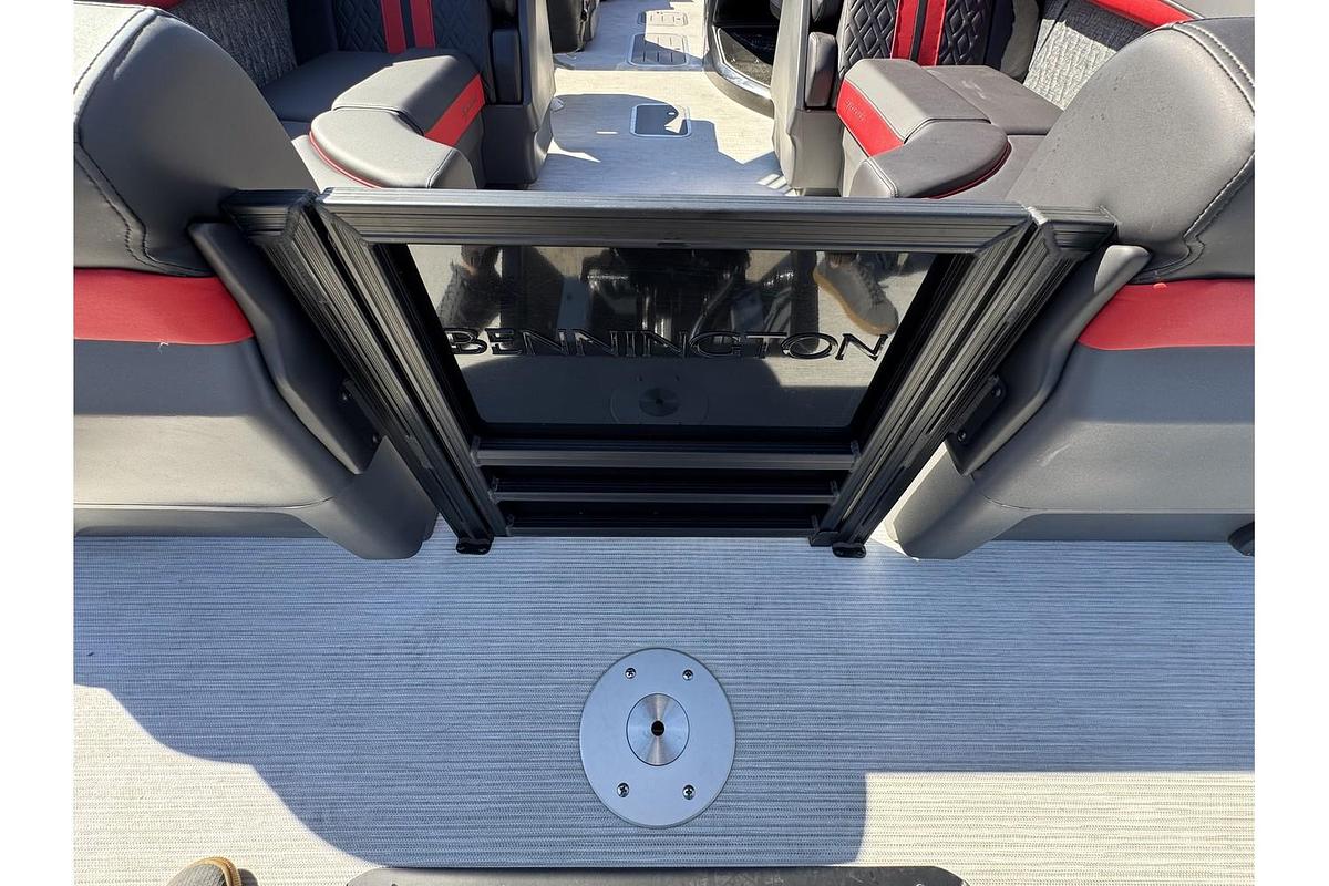 2025 Bennington 24 MFB