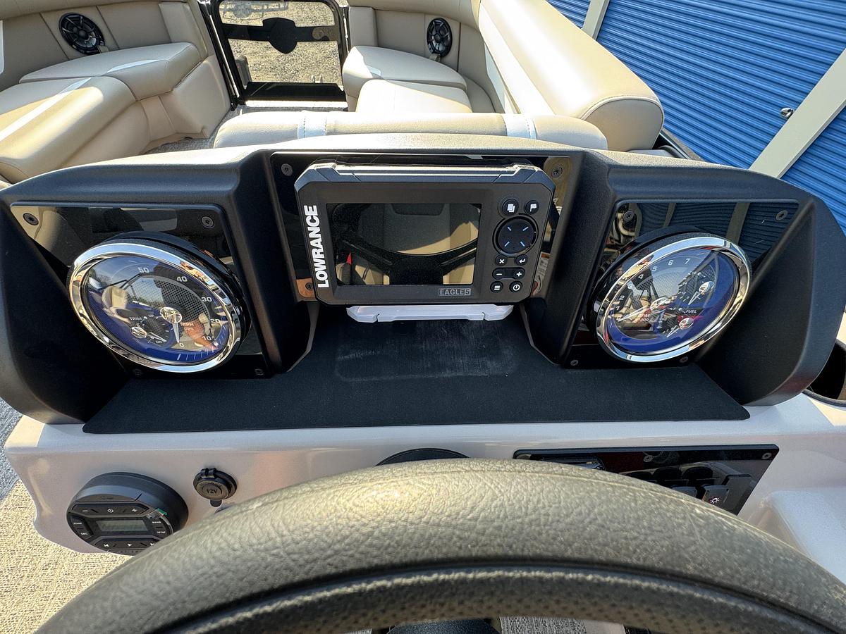 2026 Premier 220 SunScape RF