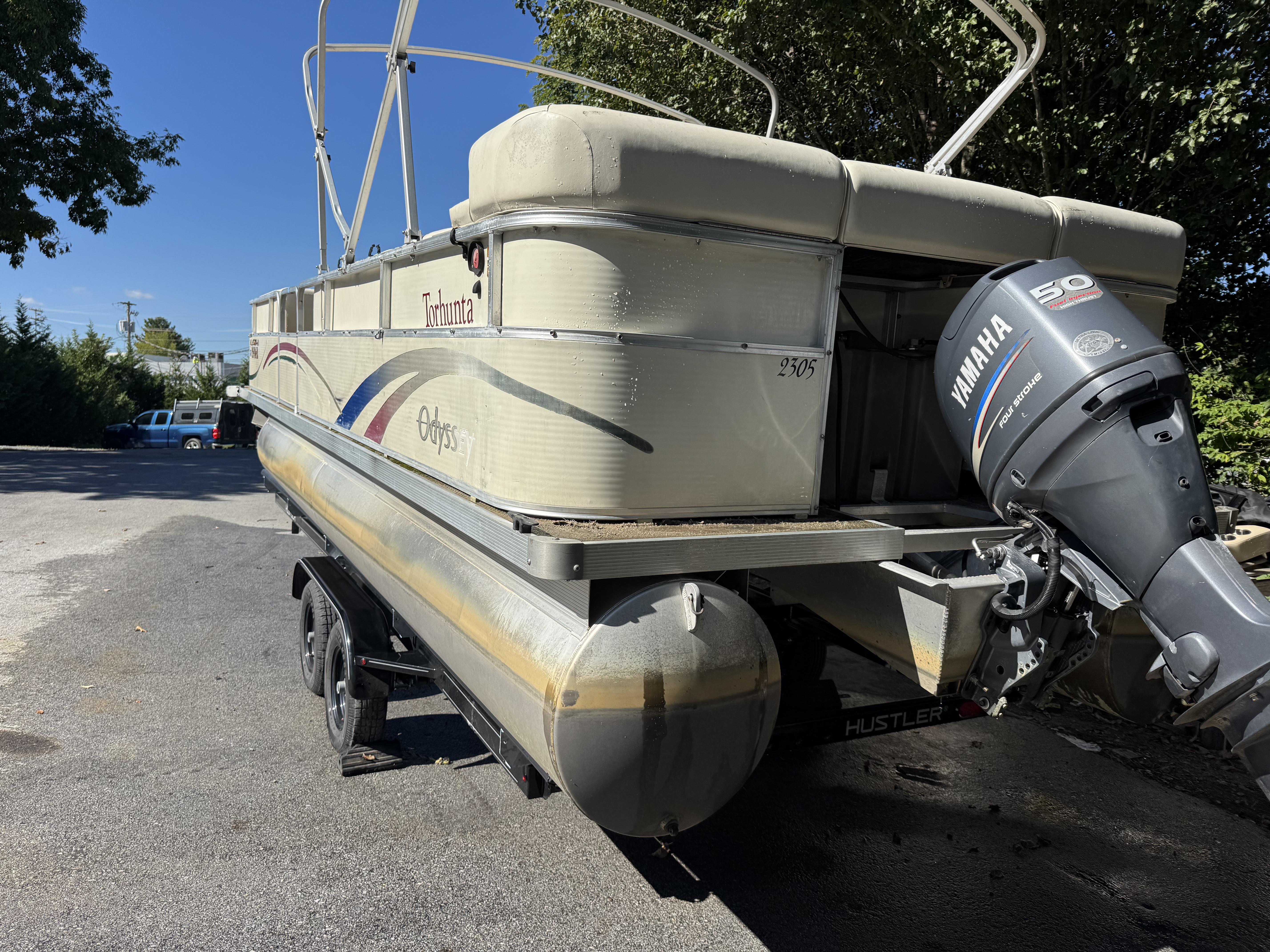 Used 2004 Odyssey 2305 MILLENNIUM
