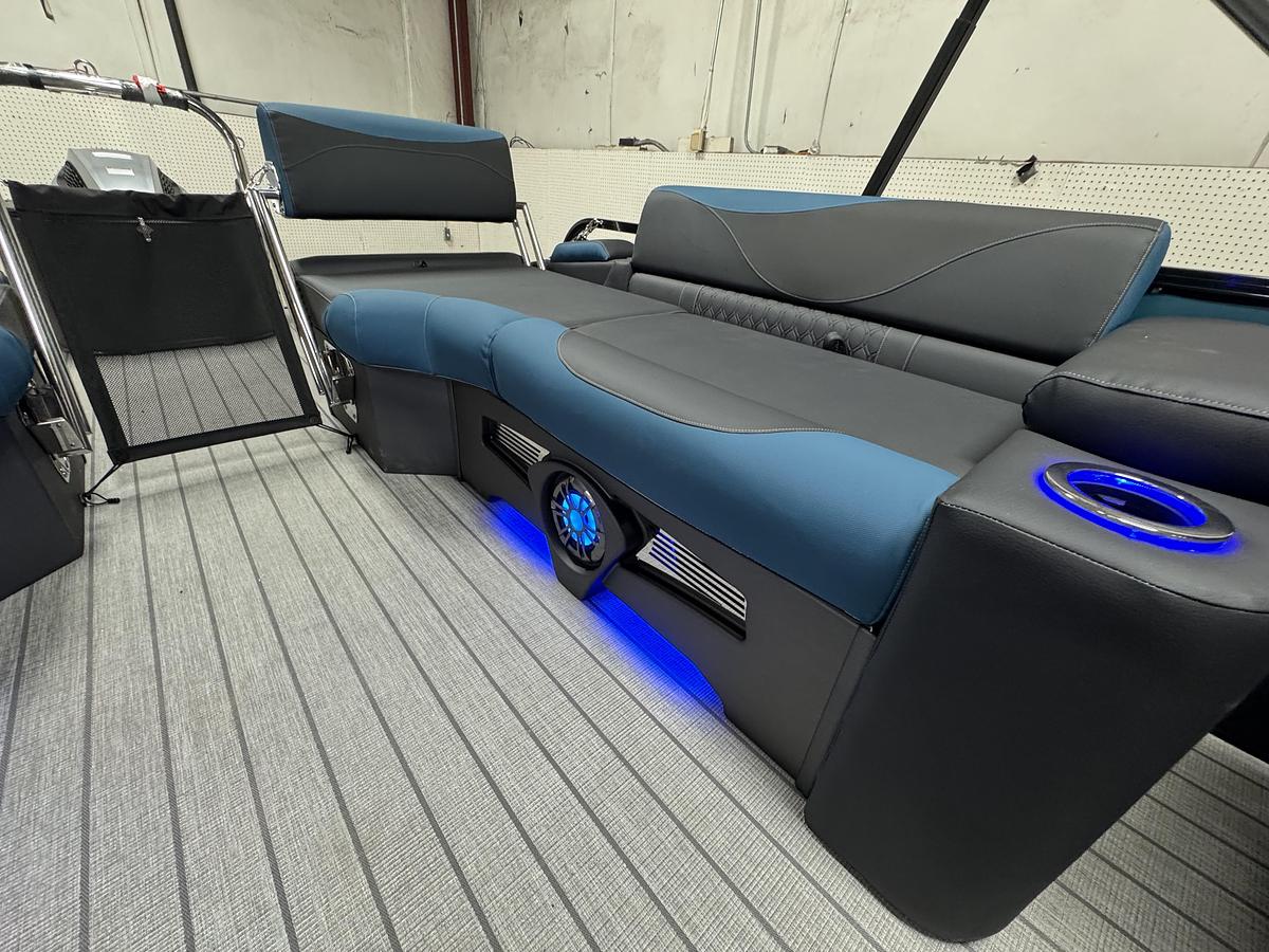 2026 Avalon 25 LSZ QLS