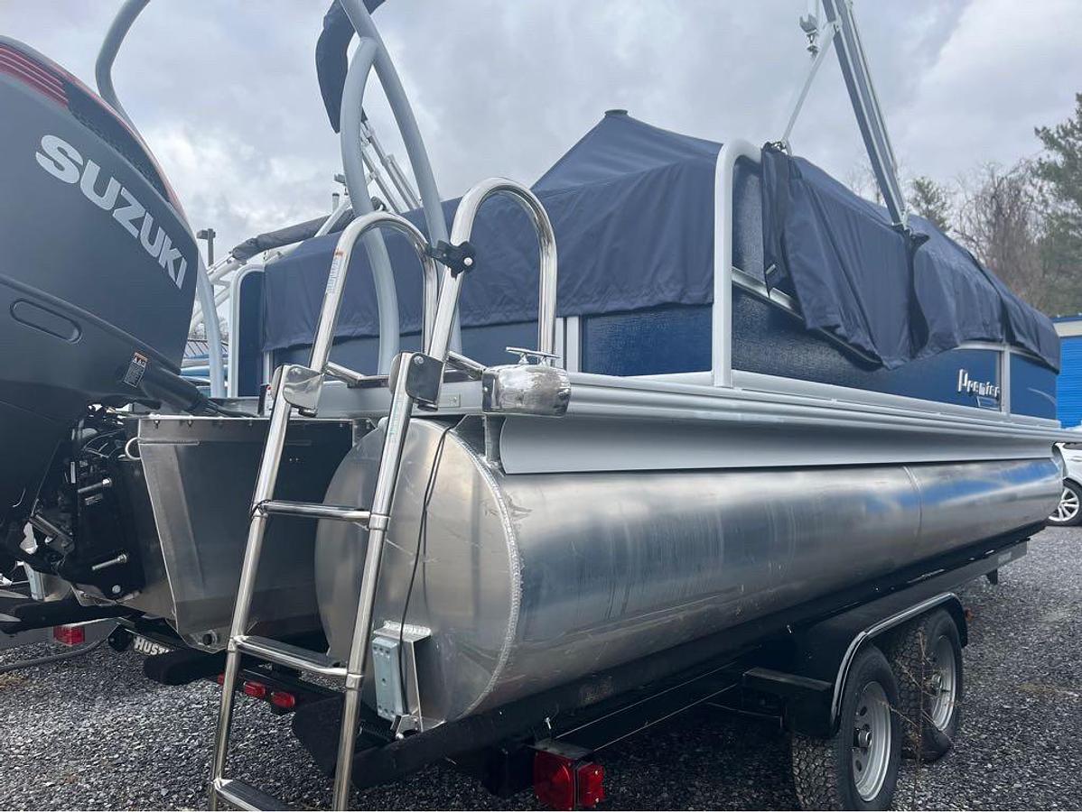 Used 2022 Premier Sunspree RE 230 CL