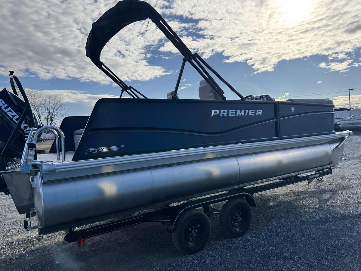 Used 2026 Premier 220 SunScape RL