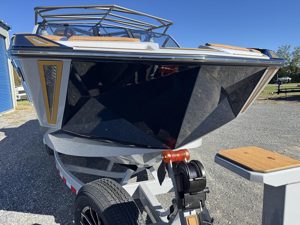 2027 Nautique Super Air Nautique G25 Paragon