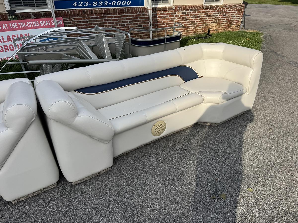 Used 2005 Premier 310 Boundary Waters UD