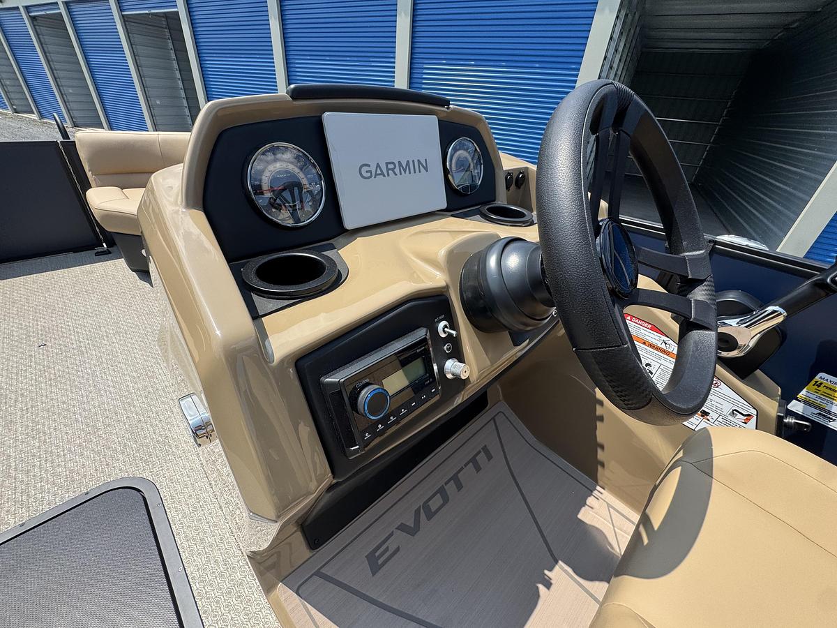 2027 Evotti 523CS 25.5 ft.