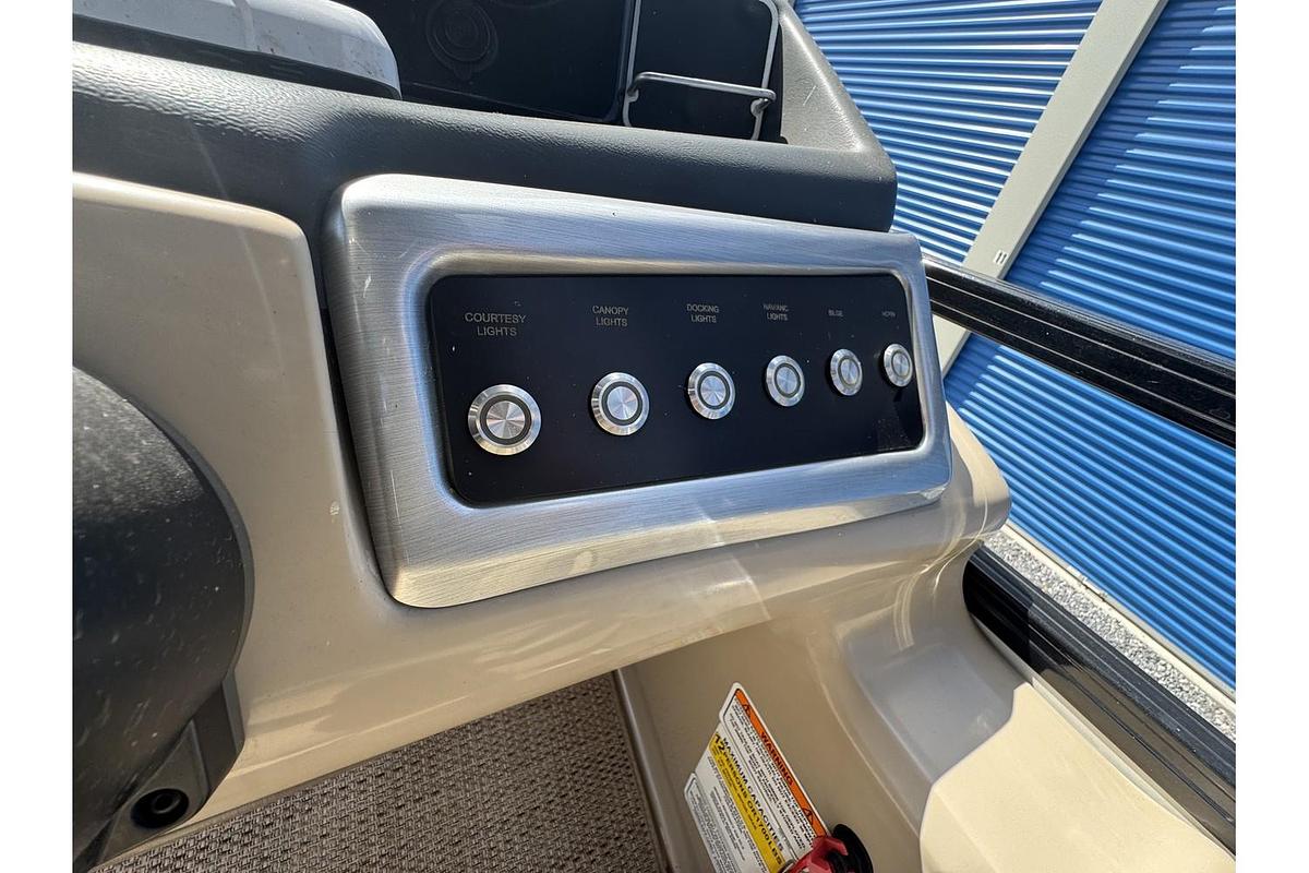 Used 2020 Regency 230 DL3