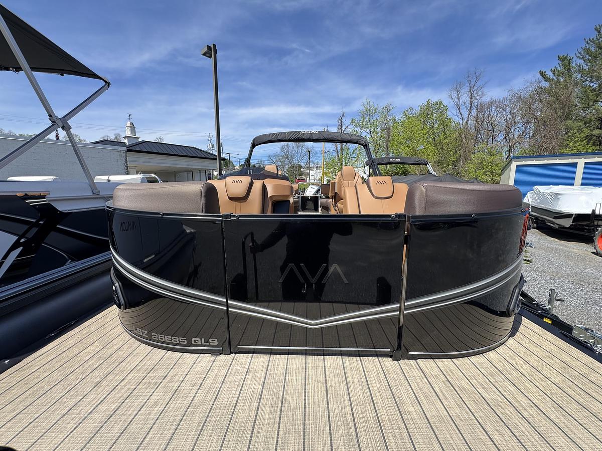 2026 Avalon 25 LSZ QLS