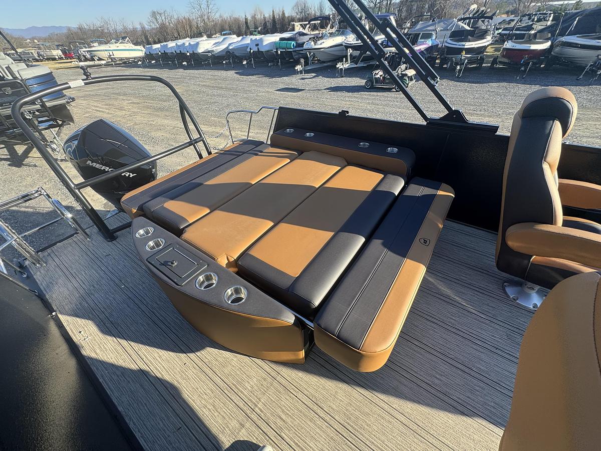 2026 Premier 230 SunSation RL