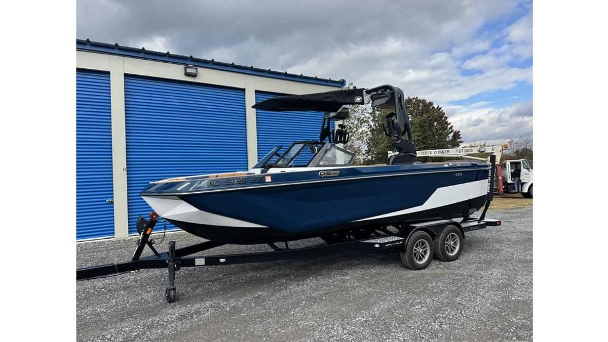 Used 2023 Nautique GS22