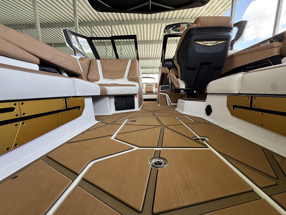 Used 2026 Nautique Super Air Nautique G25 Paragon