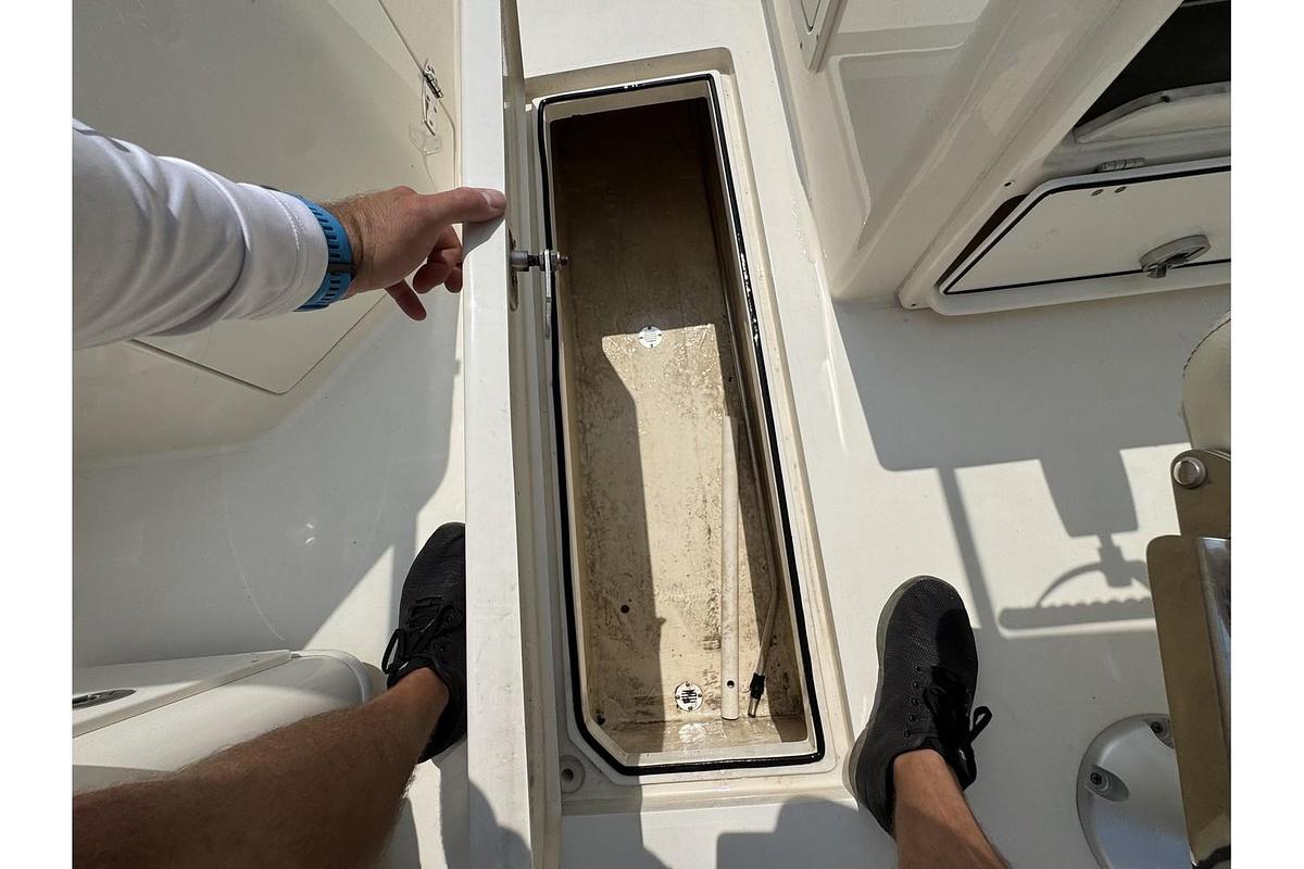 Used 2021 Cobia 220 DC